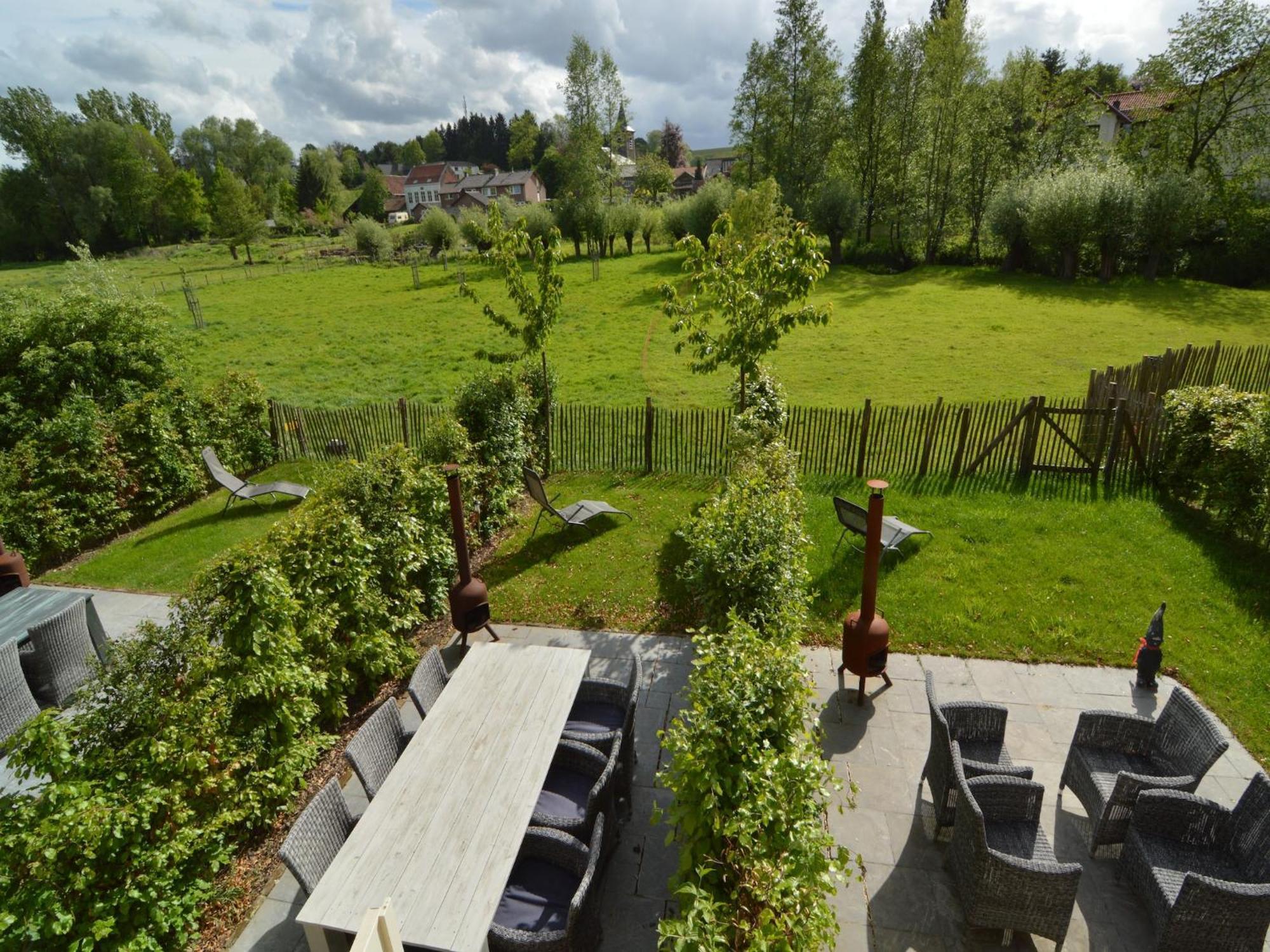 Stunning Holiday Home Near Forest In Slenaken Zewnętrze zdjęcie