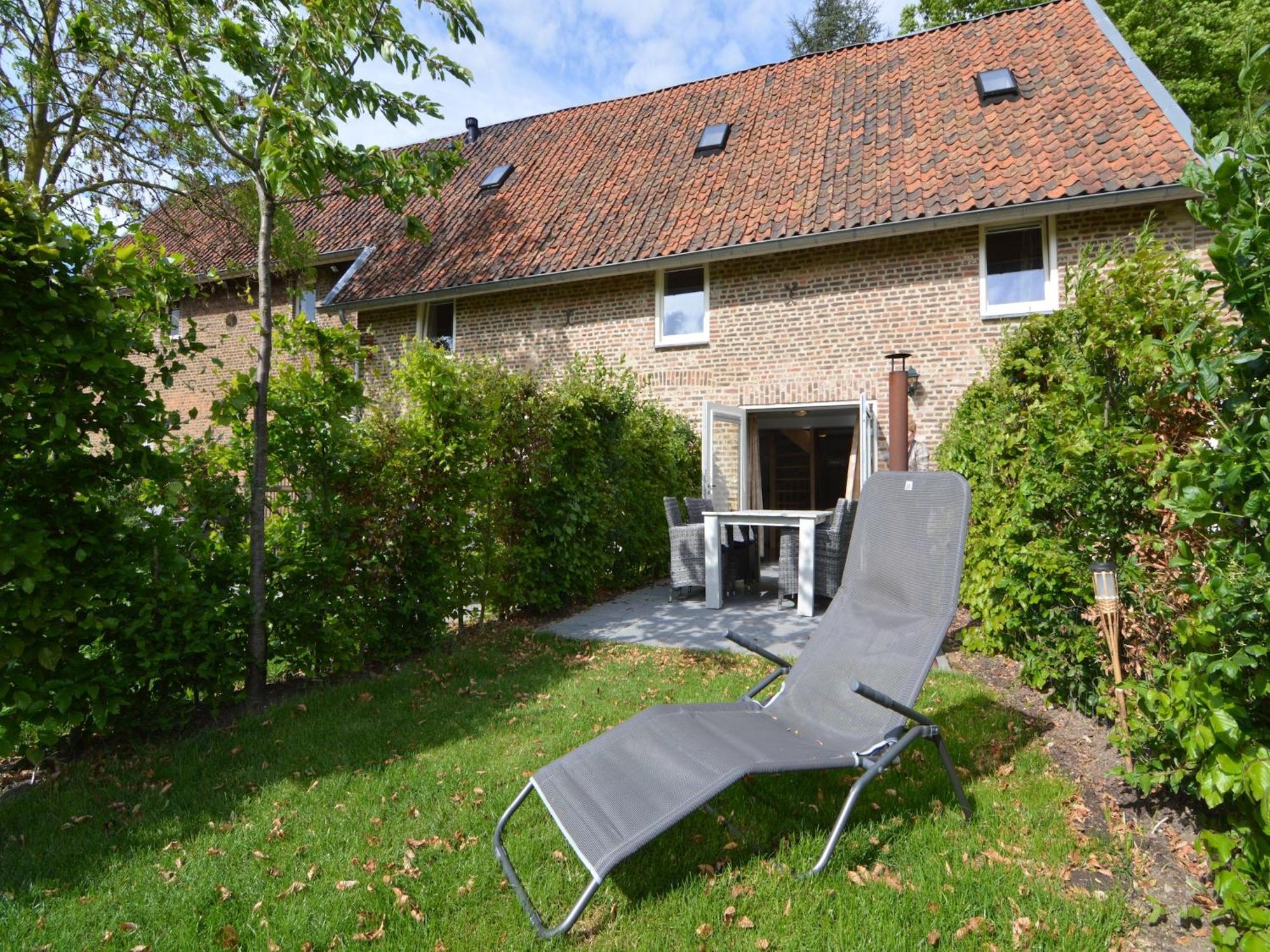Stunning Holiday Home Near Forest In Slenaken Zewnętrze zdjęcie