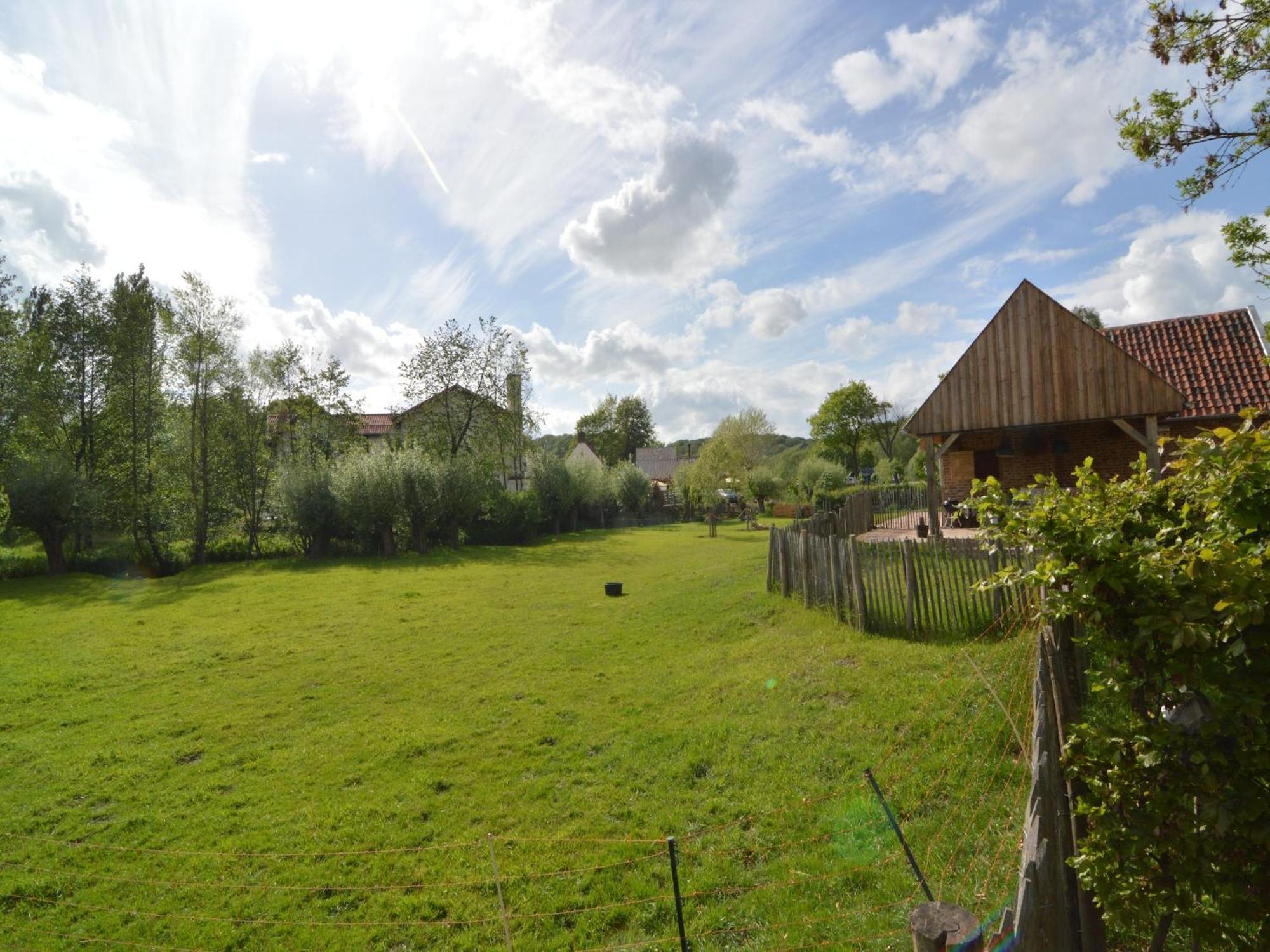 Stunning Holiday Home Near Forest In Slenaken Zewnętrze zdjęcie