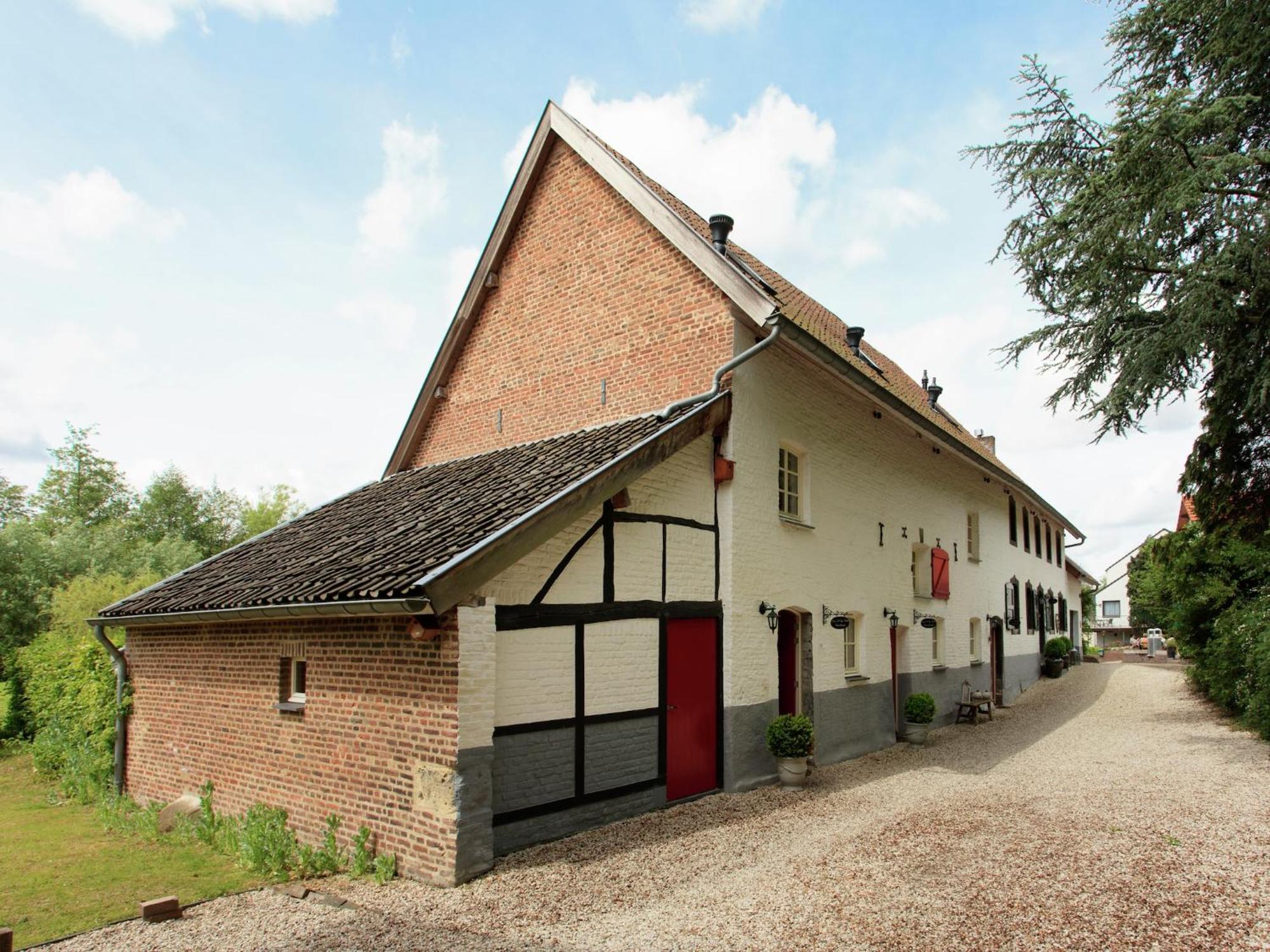 Stunning Holiday Home Near Forest In Slenaken Zewnętrze zdjęcie